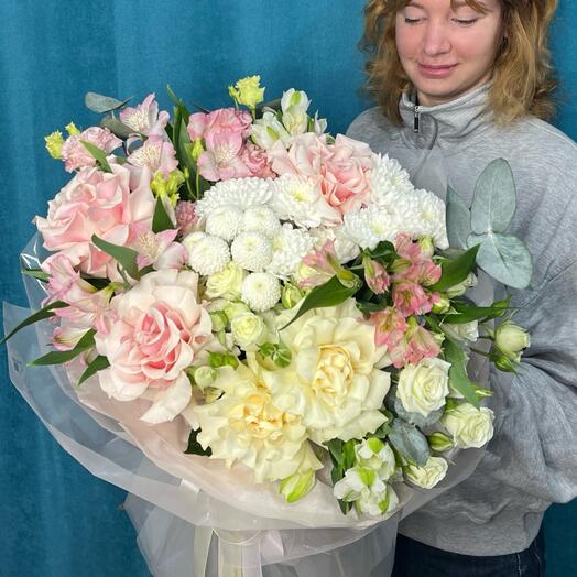 № 69 Большой букет в нежных оттенках с французскими розами